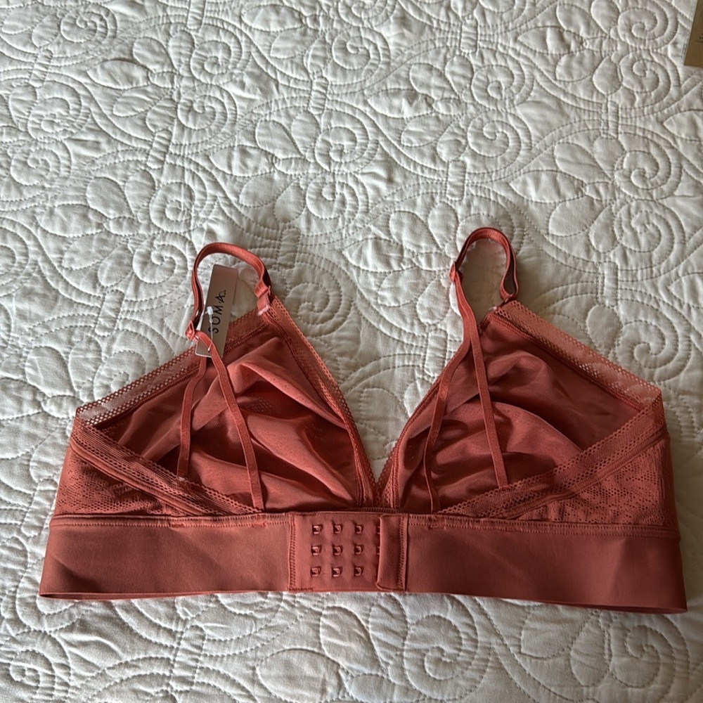 SOMA Lace Triangle Soft Bra. XL - Picture 2 of 3